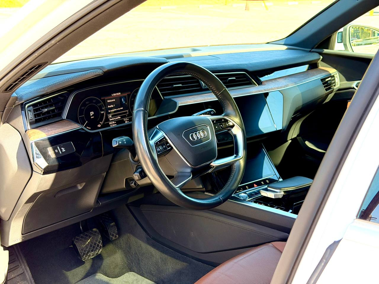 Audi E-Tron Prestige quattro 2019