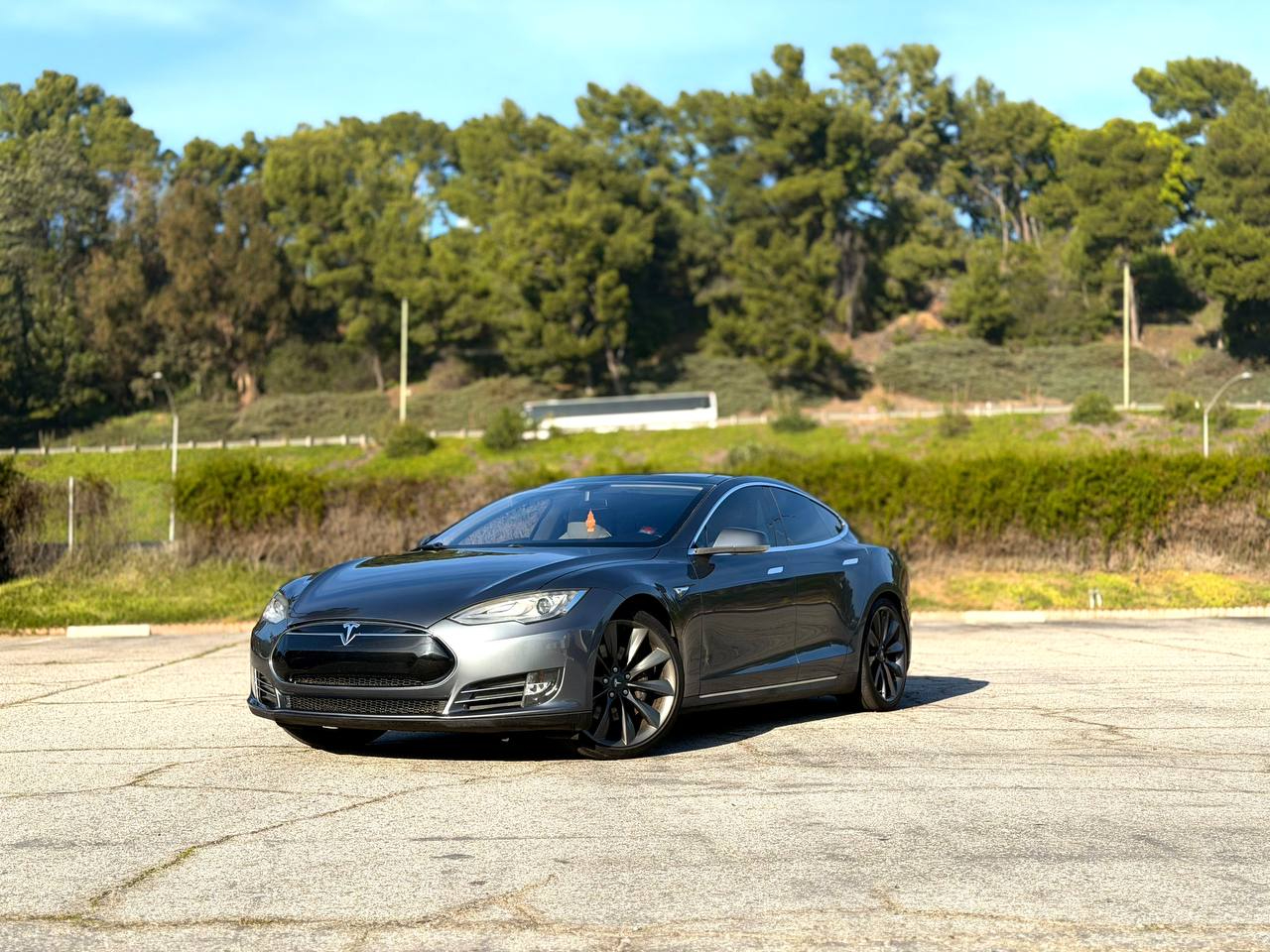 Tesla Model S  2013