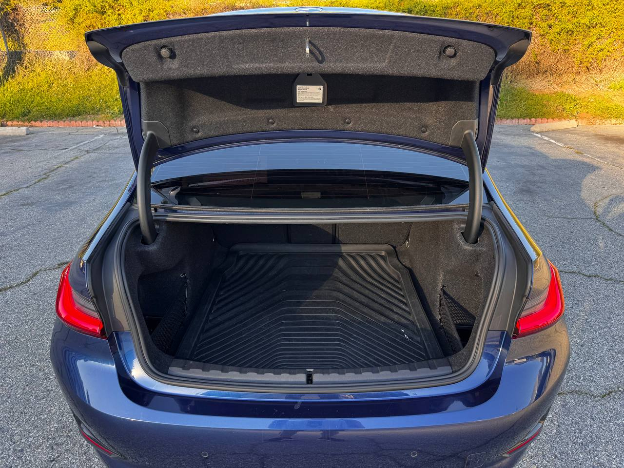 BMW 3-Series 330i 2019