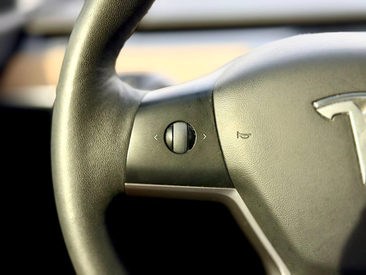 Tesla Model Y Long Range 2021