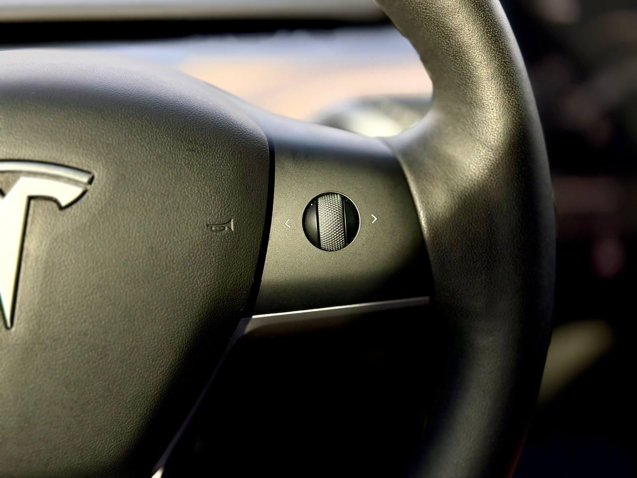 Tesla Model Y Long Range 2021