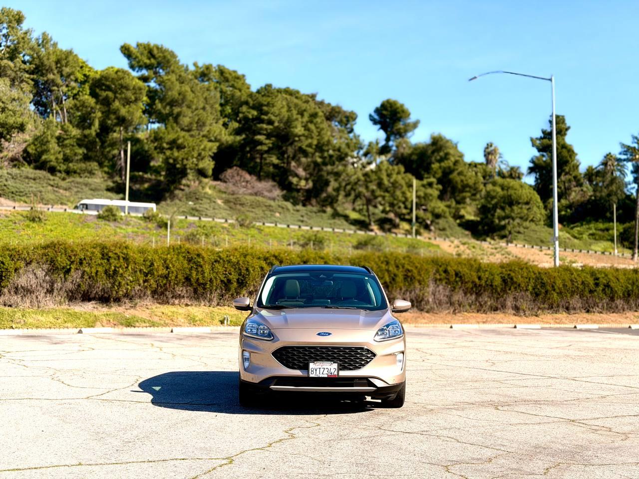 Ford Escape Hybrid Titanium 2021