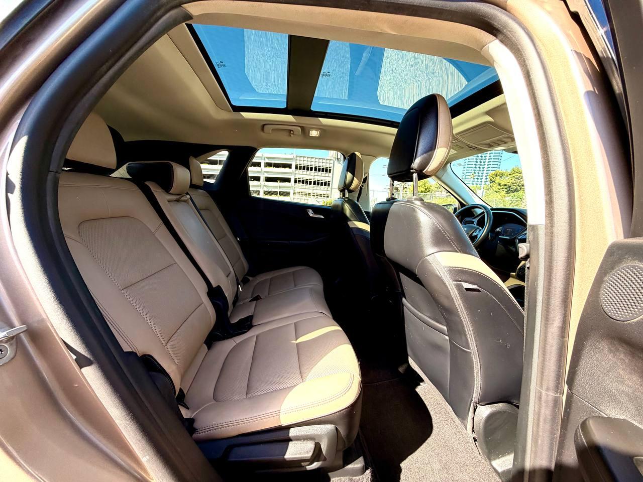 Ford Escape Hybrid Titanium 2021