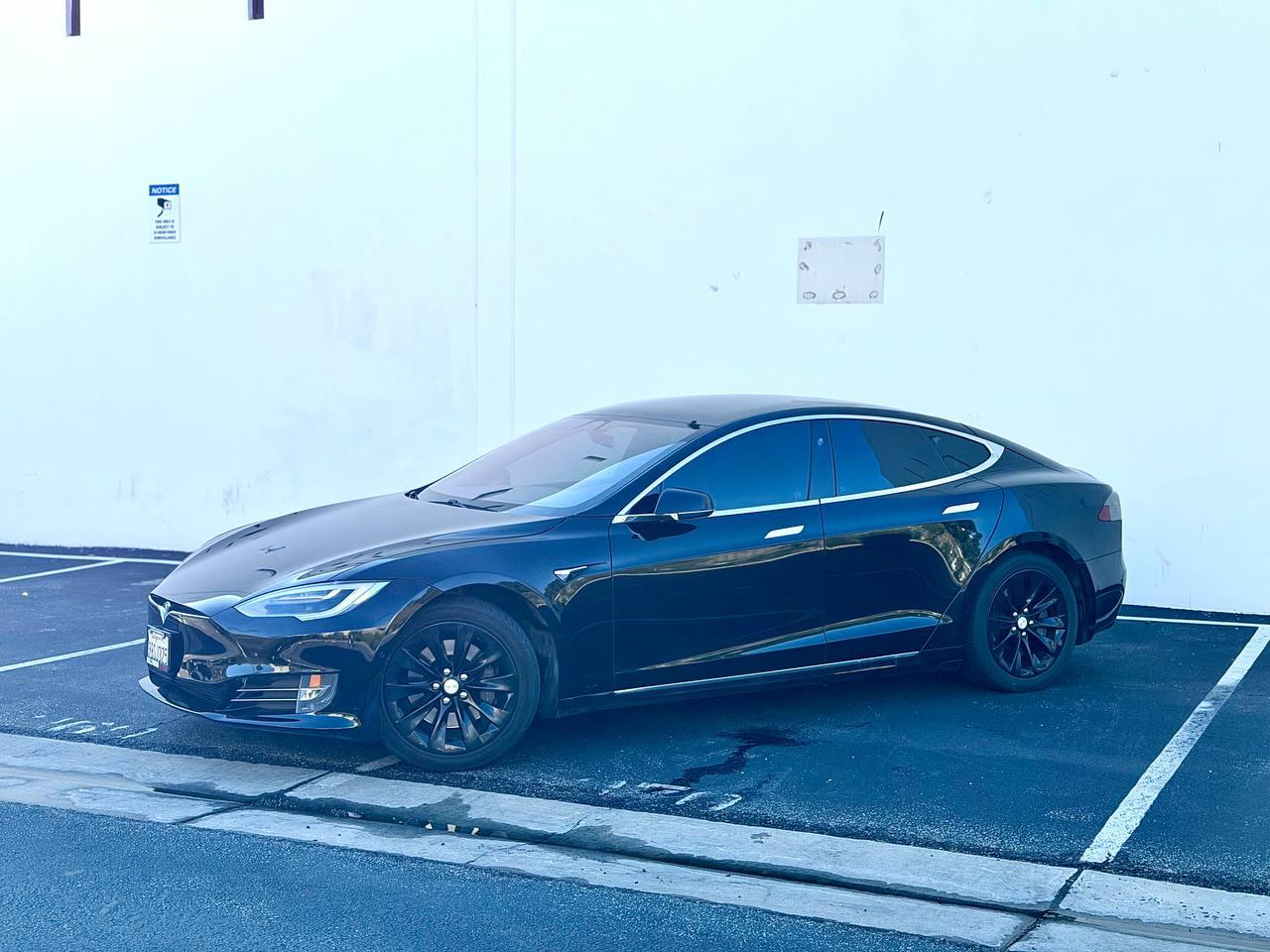 Tesla Model S 75D AWD 2018