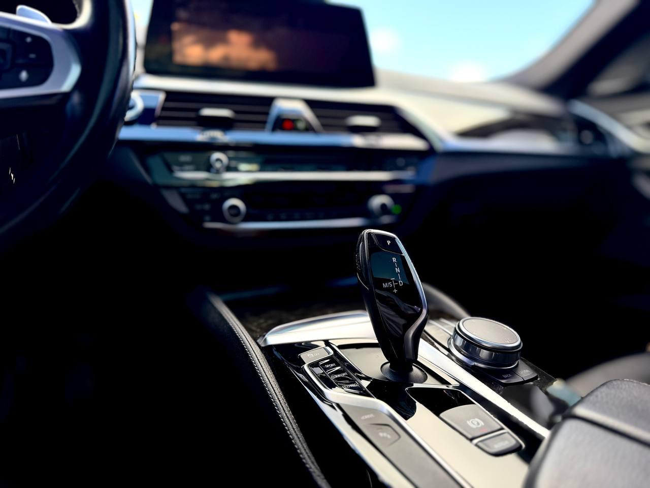 BMW 5-Series 530e iPerformance 2018