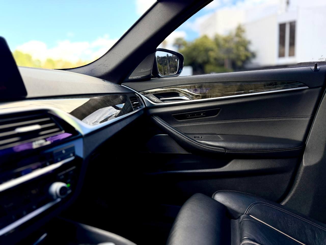 BMW 5-Series 530e iPerformance 2018