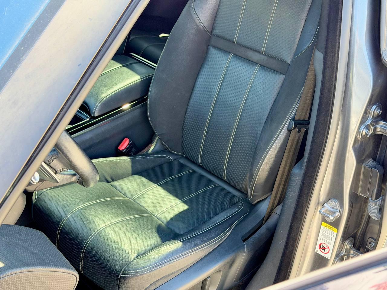 Land Rover Range Rover Velar R-Dynamic SE 2018