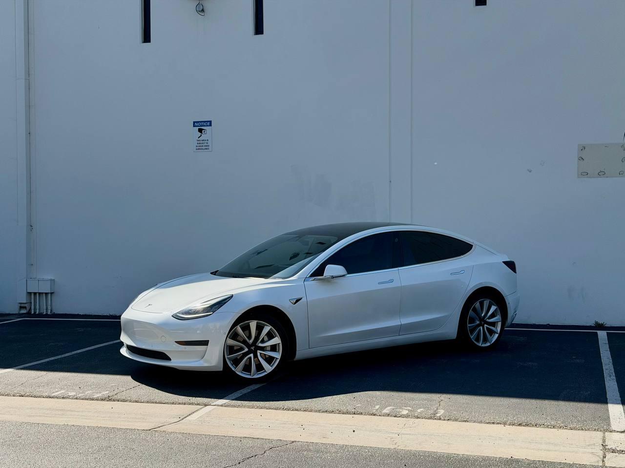 Tesla Model 3 Standard Range Plus 2019