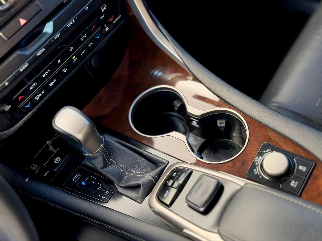 Lexus RX 450h AWD 2017