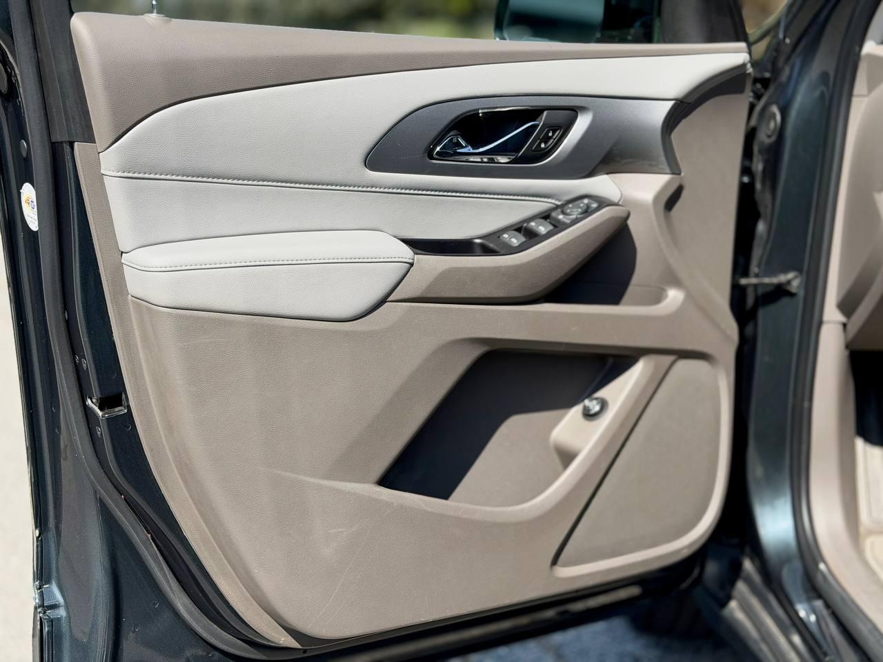 Chevrolet Traverse LT Leather FWD 2019