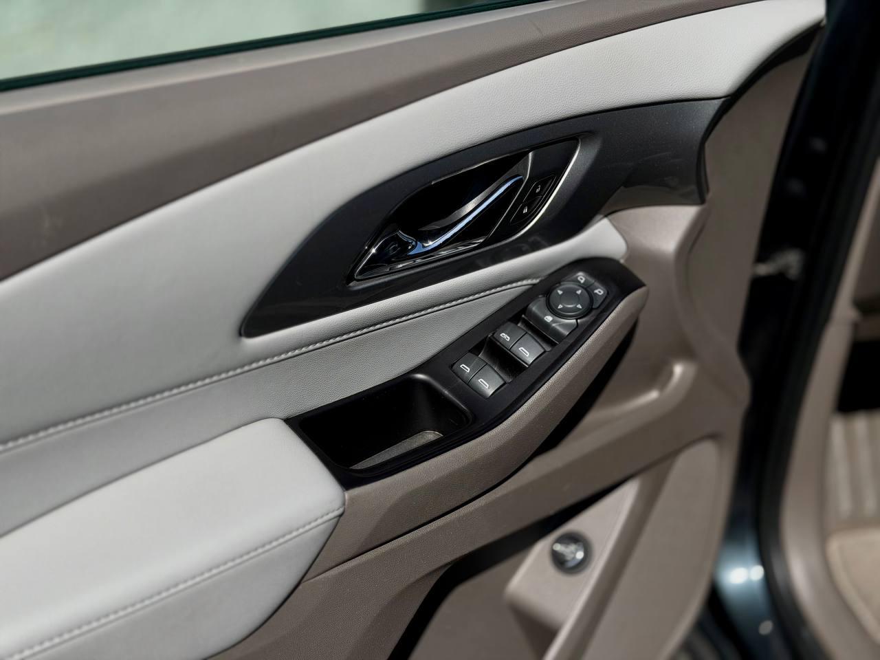 Chevrolet Traverse LT Leather FWD 2019