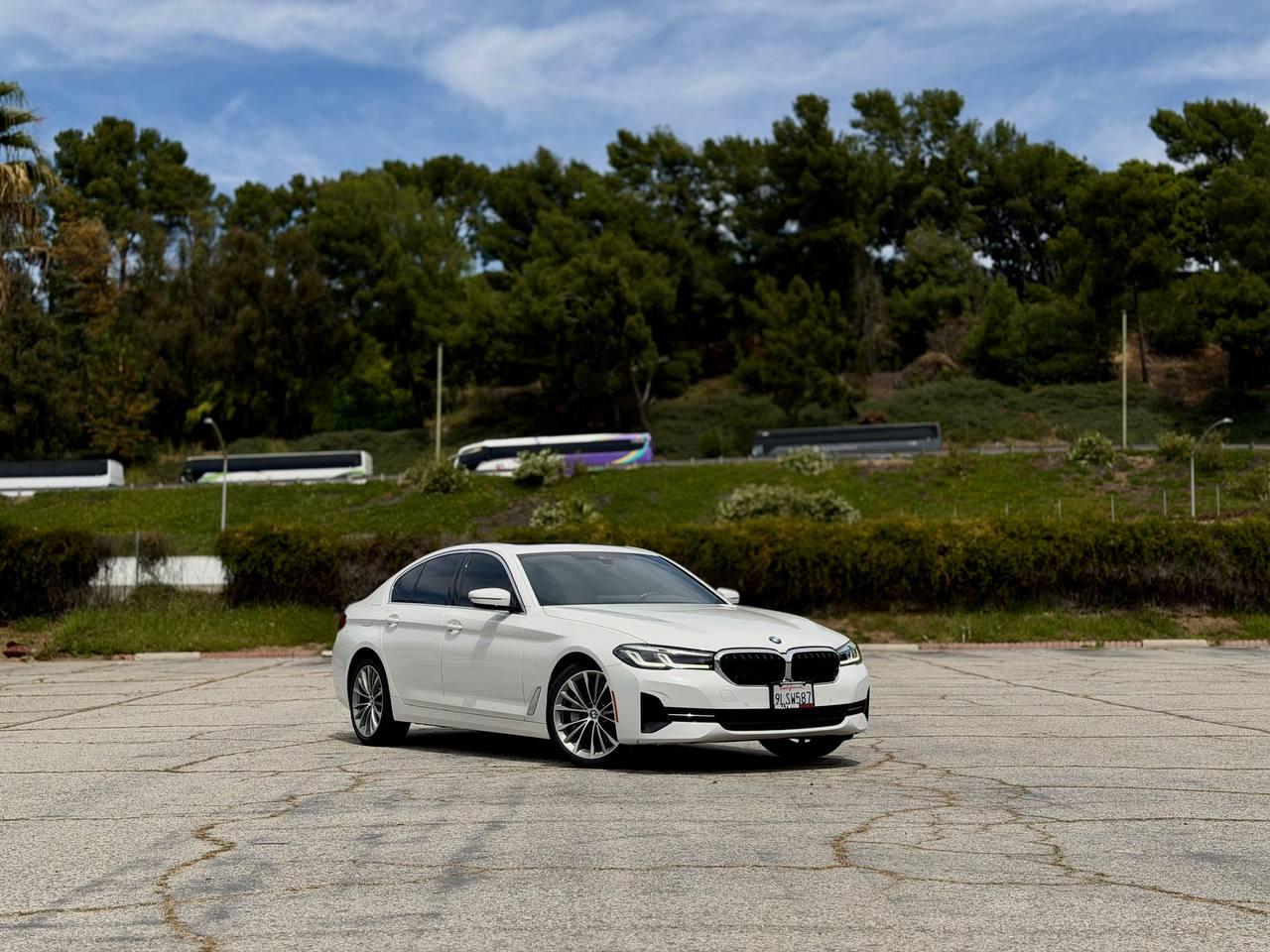 BMW 5-Series 530i 2021