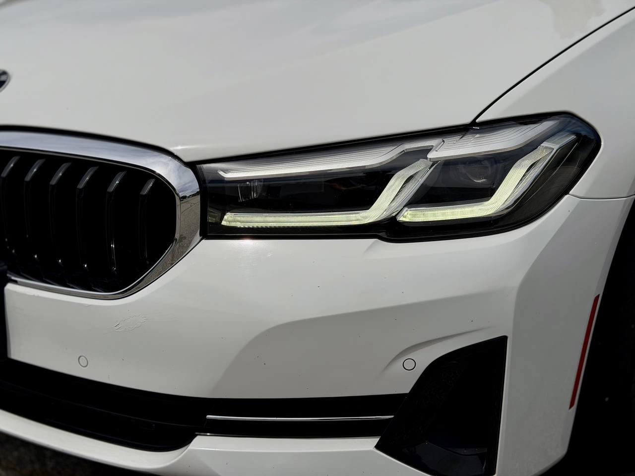 BMW 5-Series 530i 2021