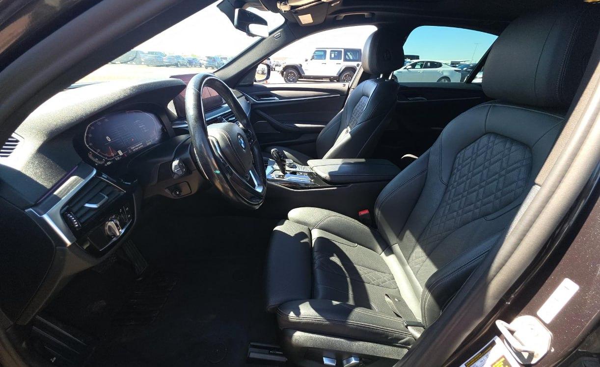 BMW 5-Series 530i xDrive 2021