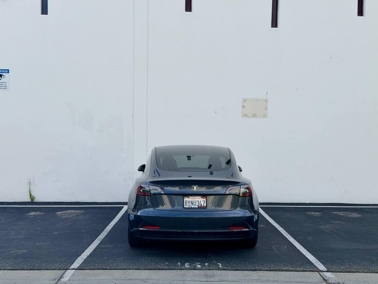 Tesla Model 3 Standard Range Plus 2021