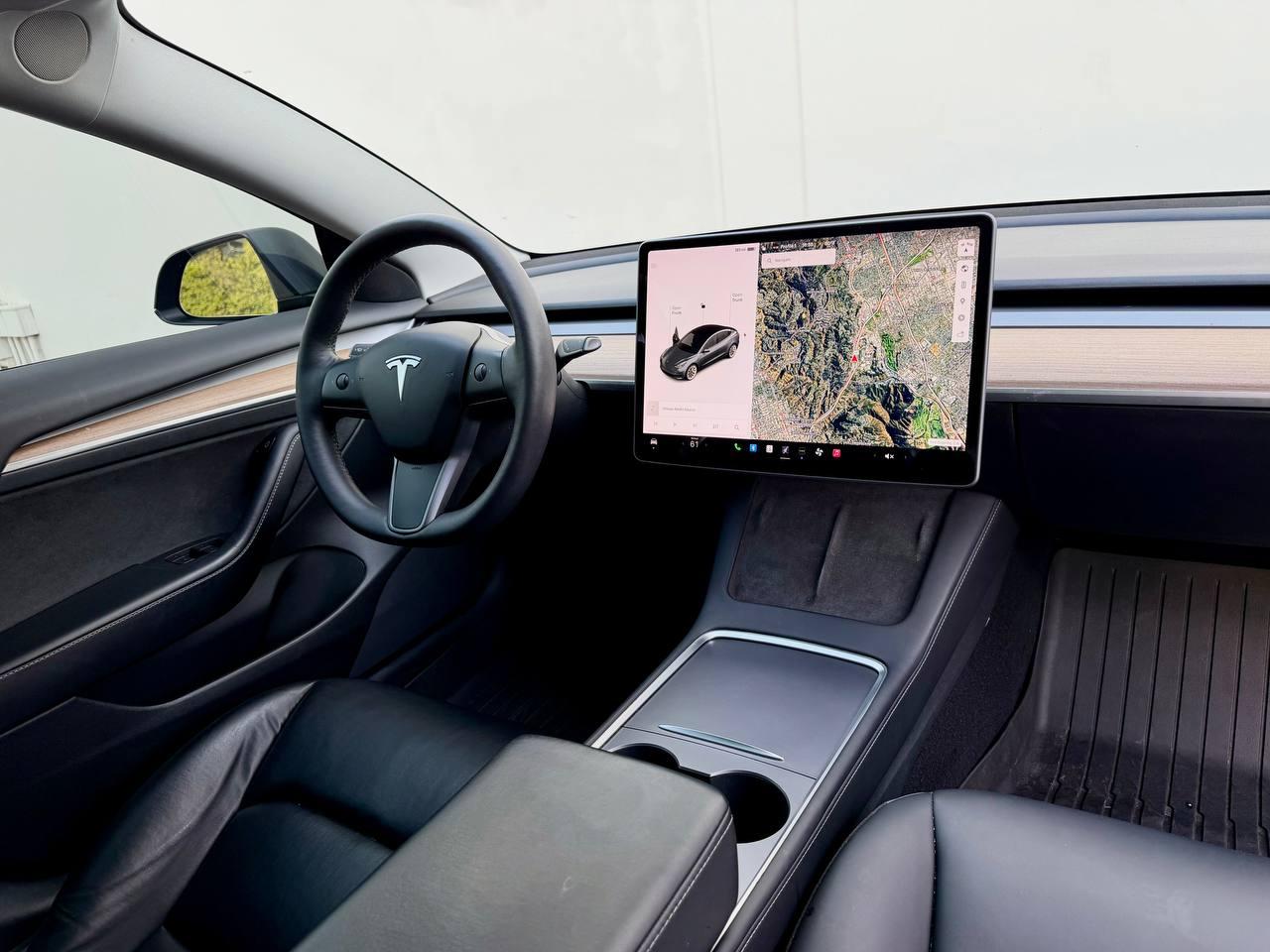 Tesla Model 3 Standard Range Plus 2021