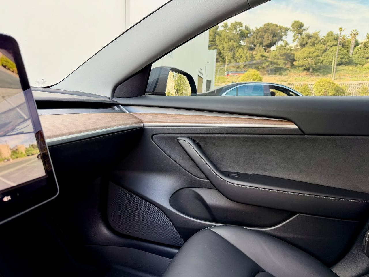 Tesla Model 3 Standard Range Plus 2021