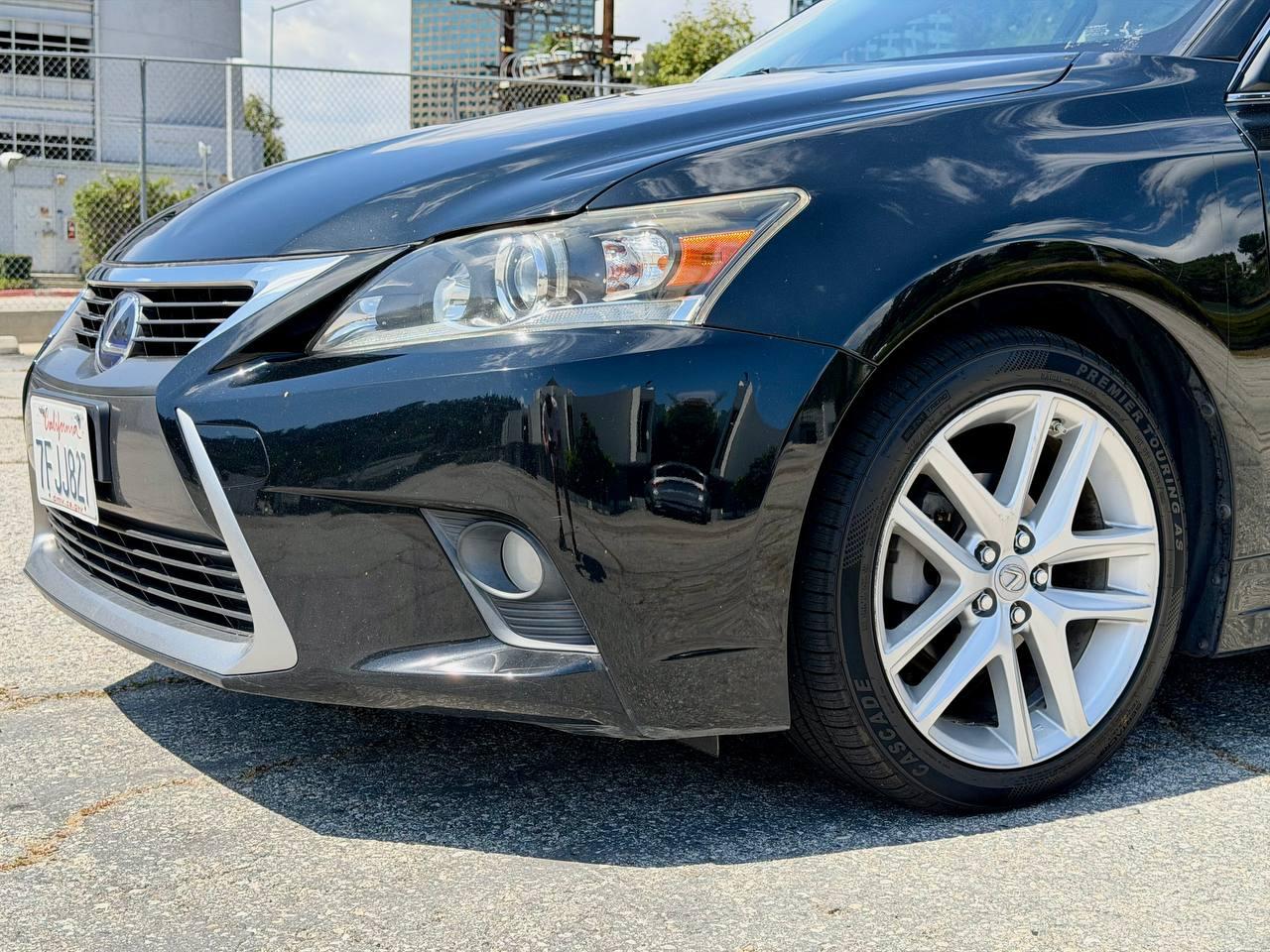 Lexus CT 200h Base 2014