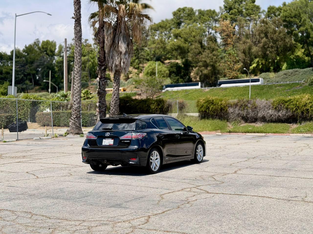 Lexus CT 200h Base 2014