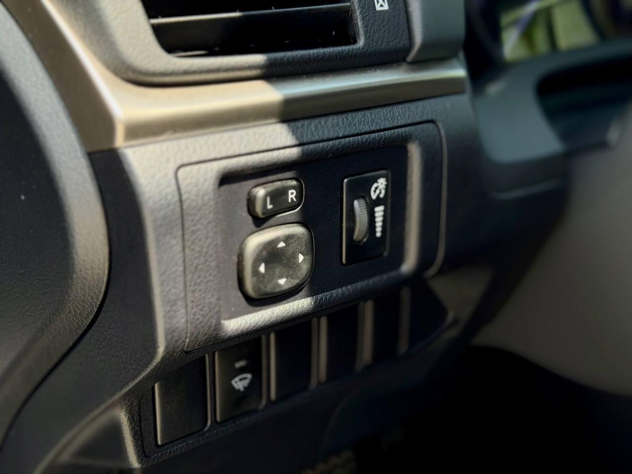 Lexus CT 200h Base 2014