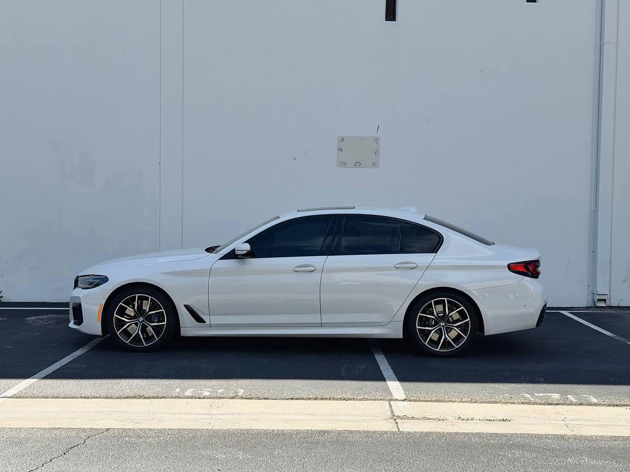 BMW 5-Series 540i 2021