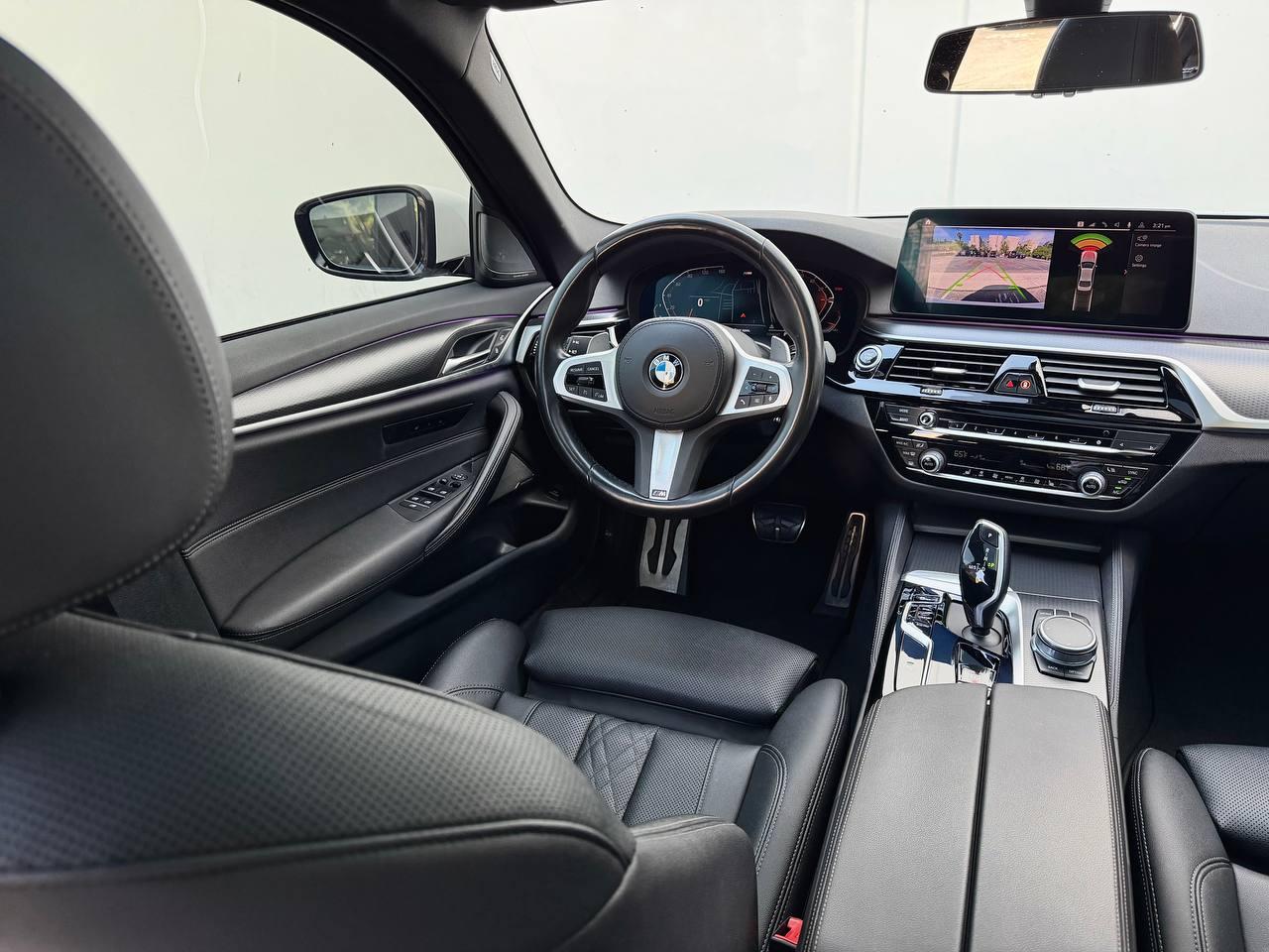 BMW 5-Series 540i 2021