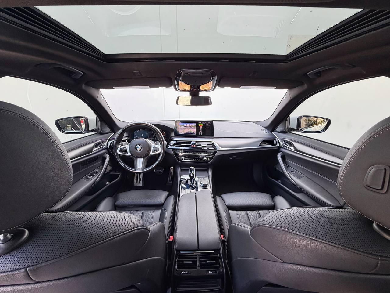 BMW 5-Series 540i 2021