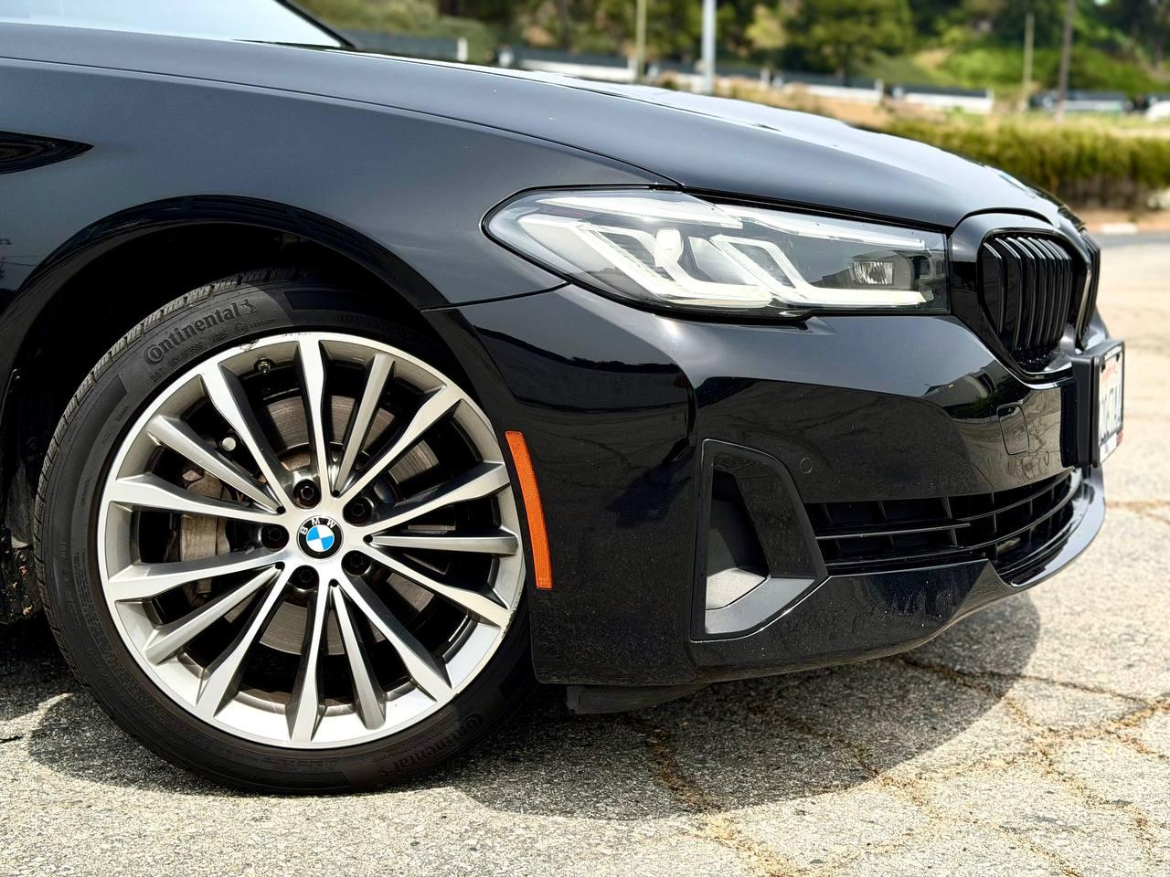 BMW 5-Series 530i 2022