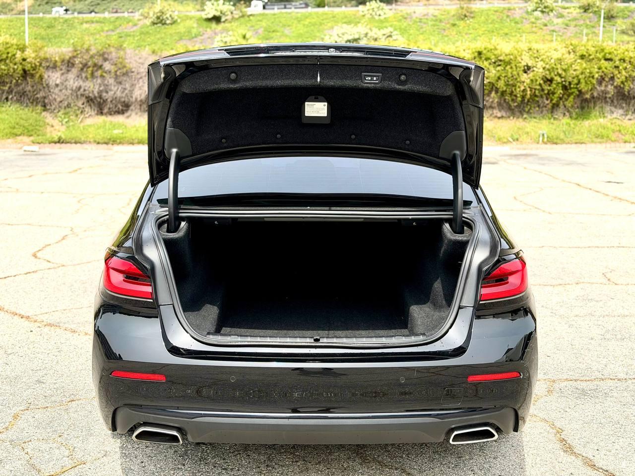 BMW 5-Series 530i 2022