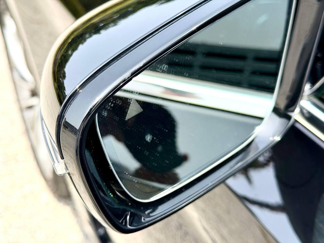 BMW 5-Series 530i 2022