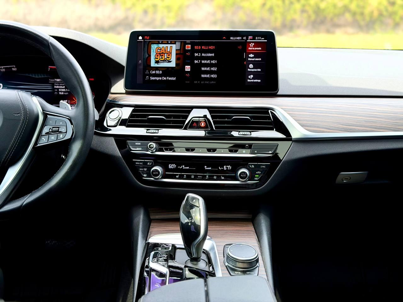 BMW 5-Series 530i 2022