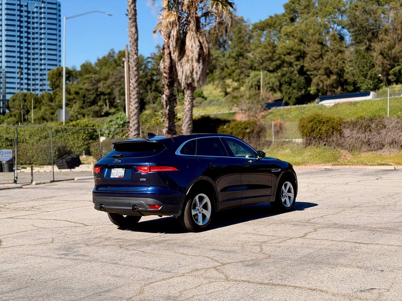 Jaguar F-Pace 25t Premium 2019