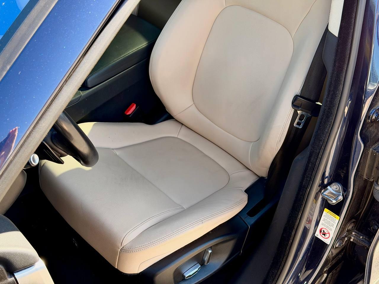 Jaguar F-Pace 25t Premium 2019