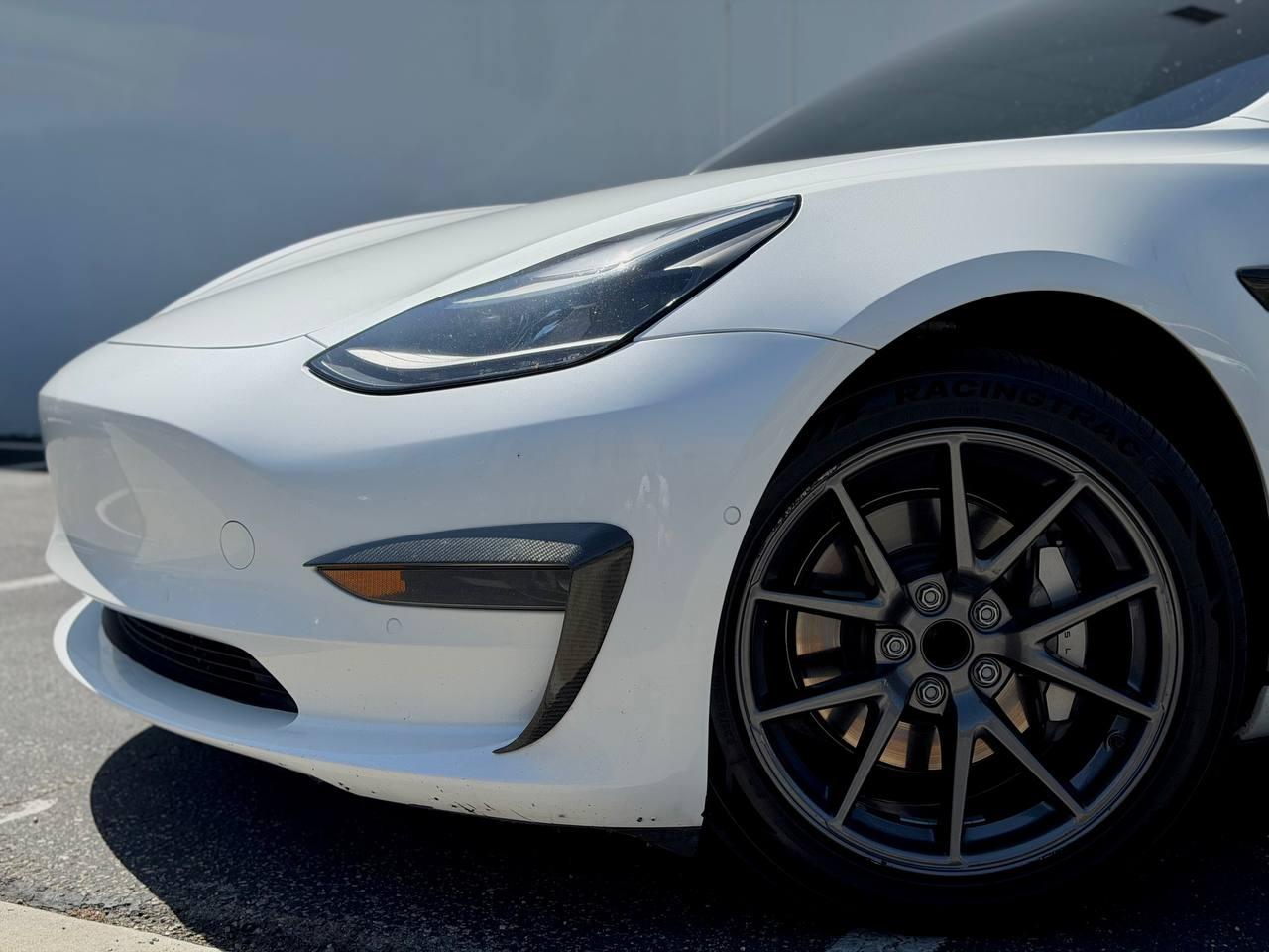 Tesla Model 3 Standard Range Plus 2021