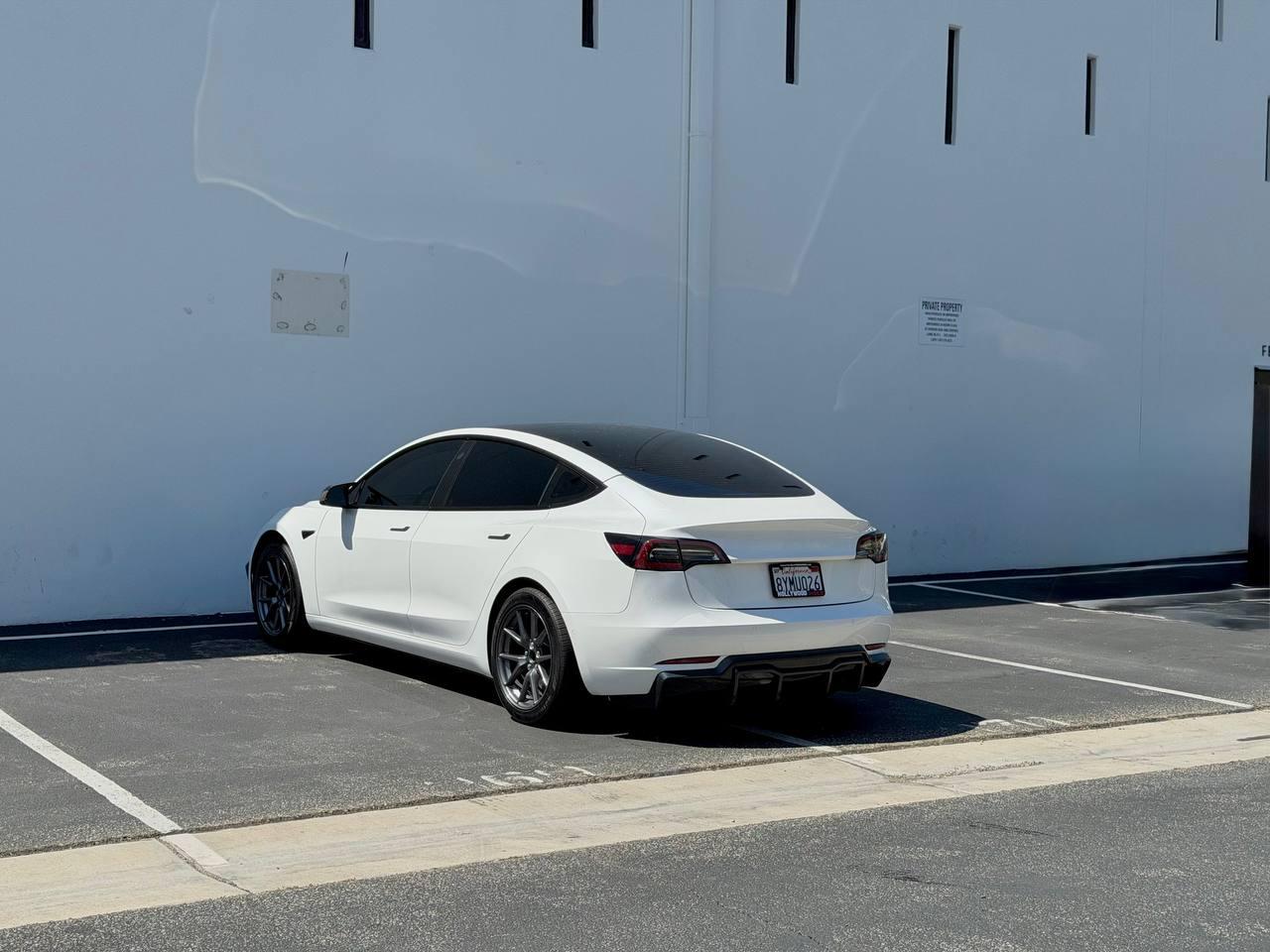 Tesla Model 3 Standard Range Plus 2021