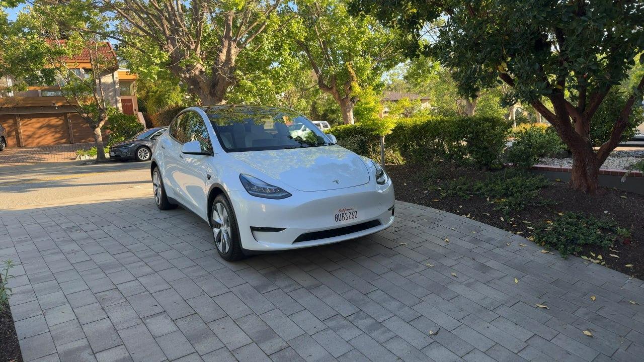 Tesla Model Y Long Range 2021
