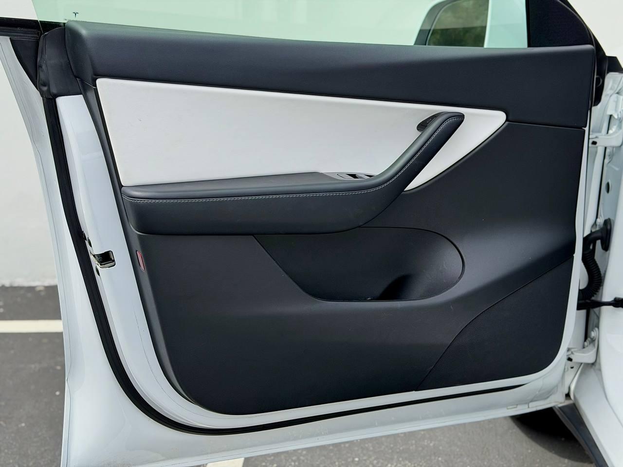 Tesla Model Y Long Range 2021