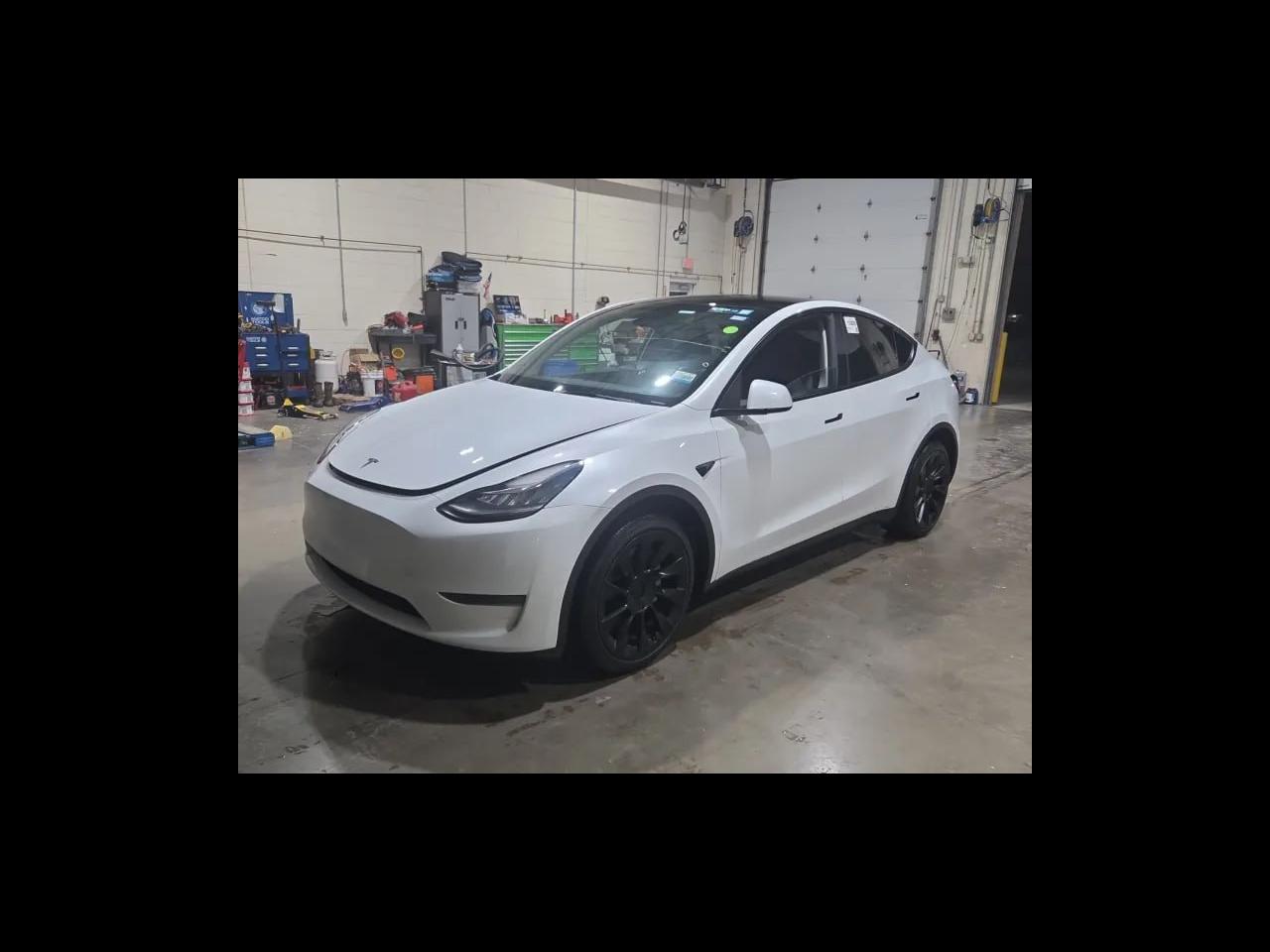 Tesla Model Y Long Range 2023