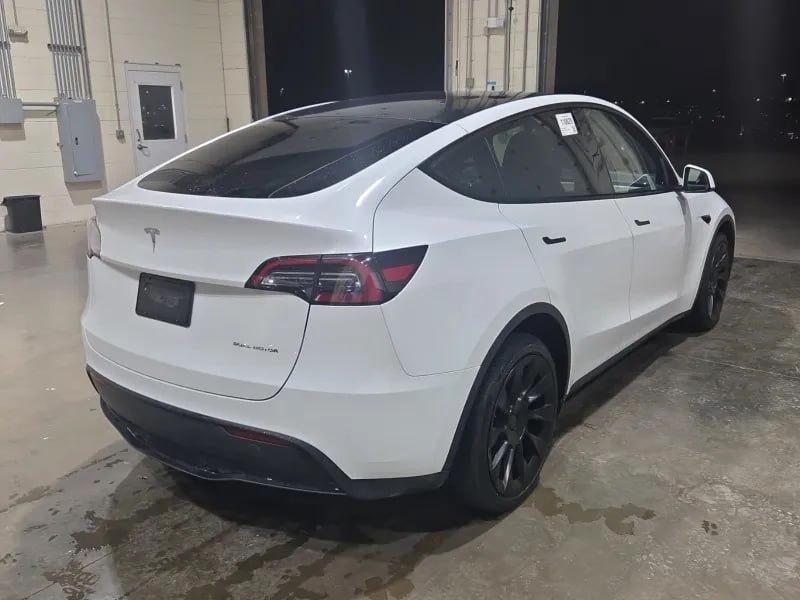Tesla Model Y Long Range 2023