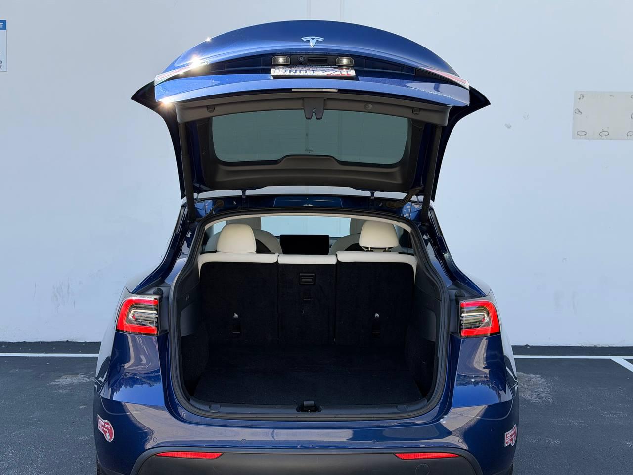 Tesla Model Y Long Range 2021