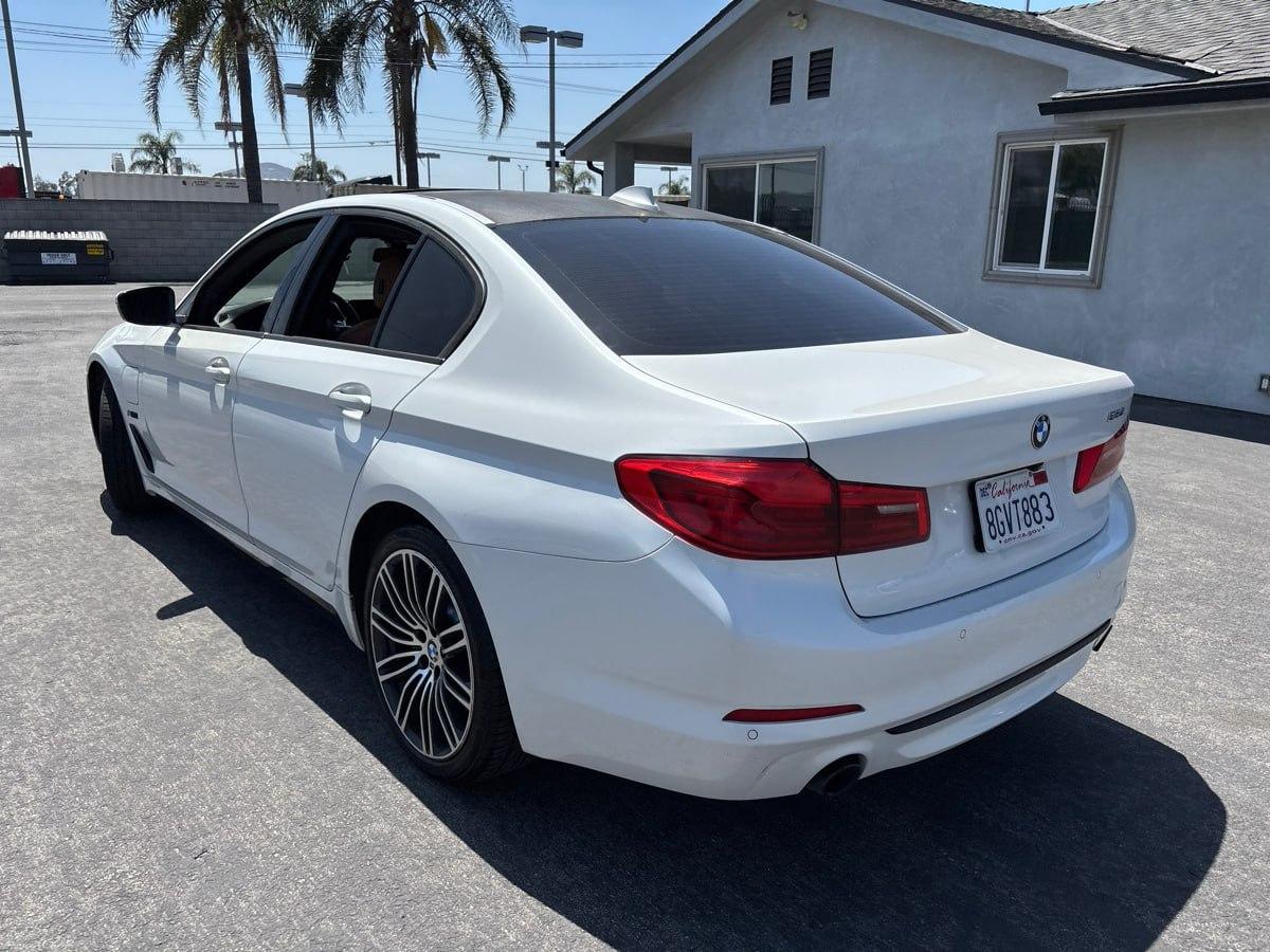 BMW 5-Series 530e iPerformance 2019