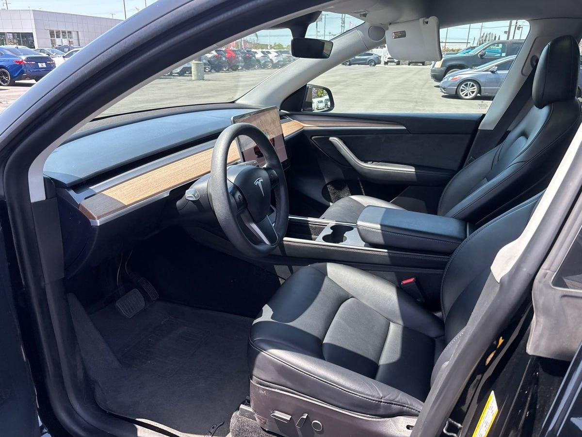 Tesla Model Y Long Range AWD 2023