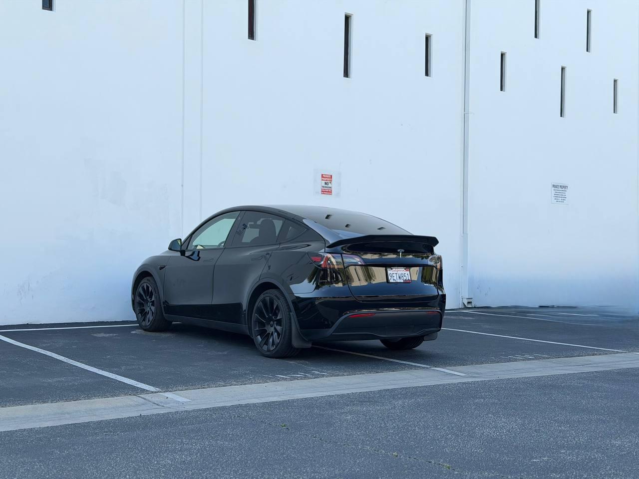 Tesla Model Y Long Range AWD 2023
