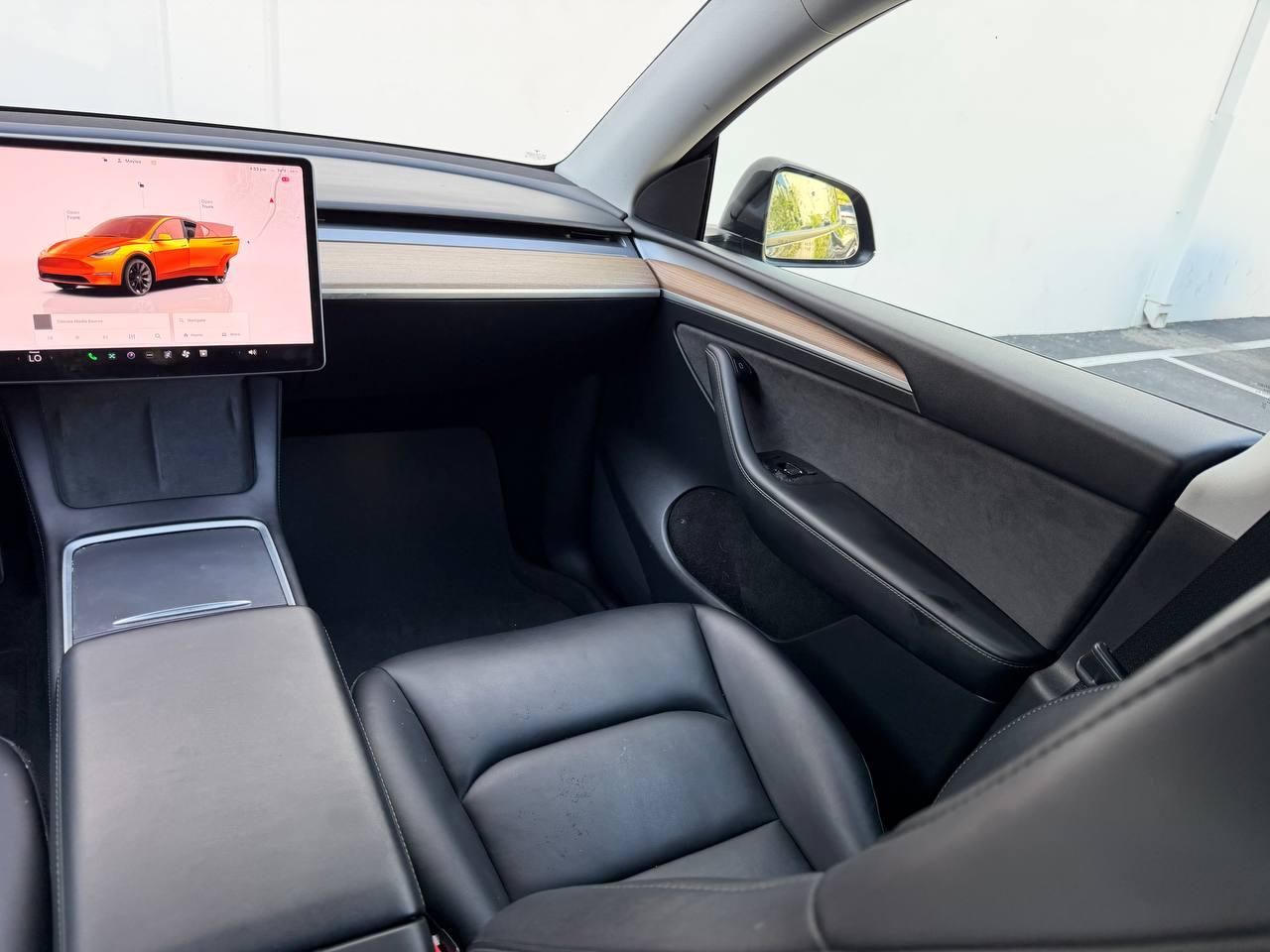 Tesla Model Y Long Range AWD 2023