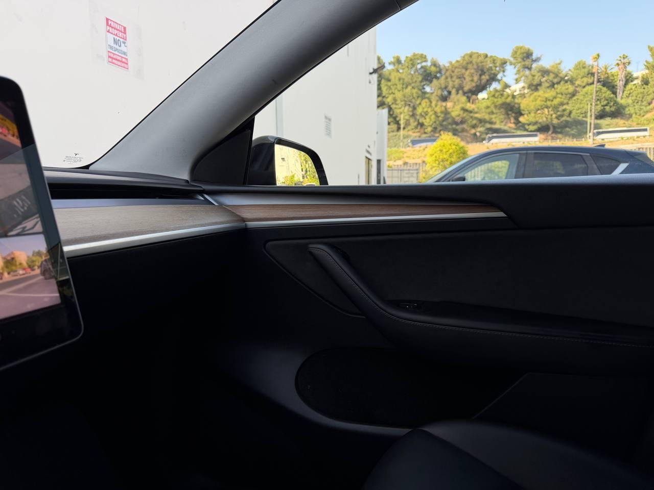 Tesla Model Y Long Range AWD 2023