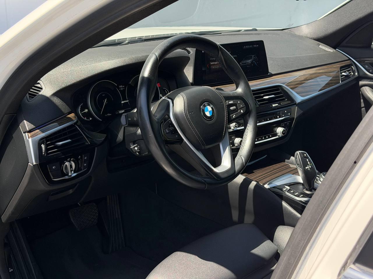 BMW 5-Series 530e iPerformance 2018