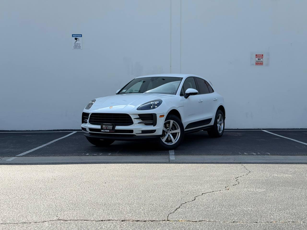 2020 Porsche Macan Base