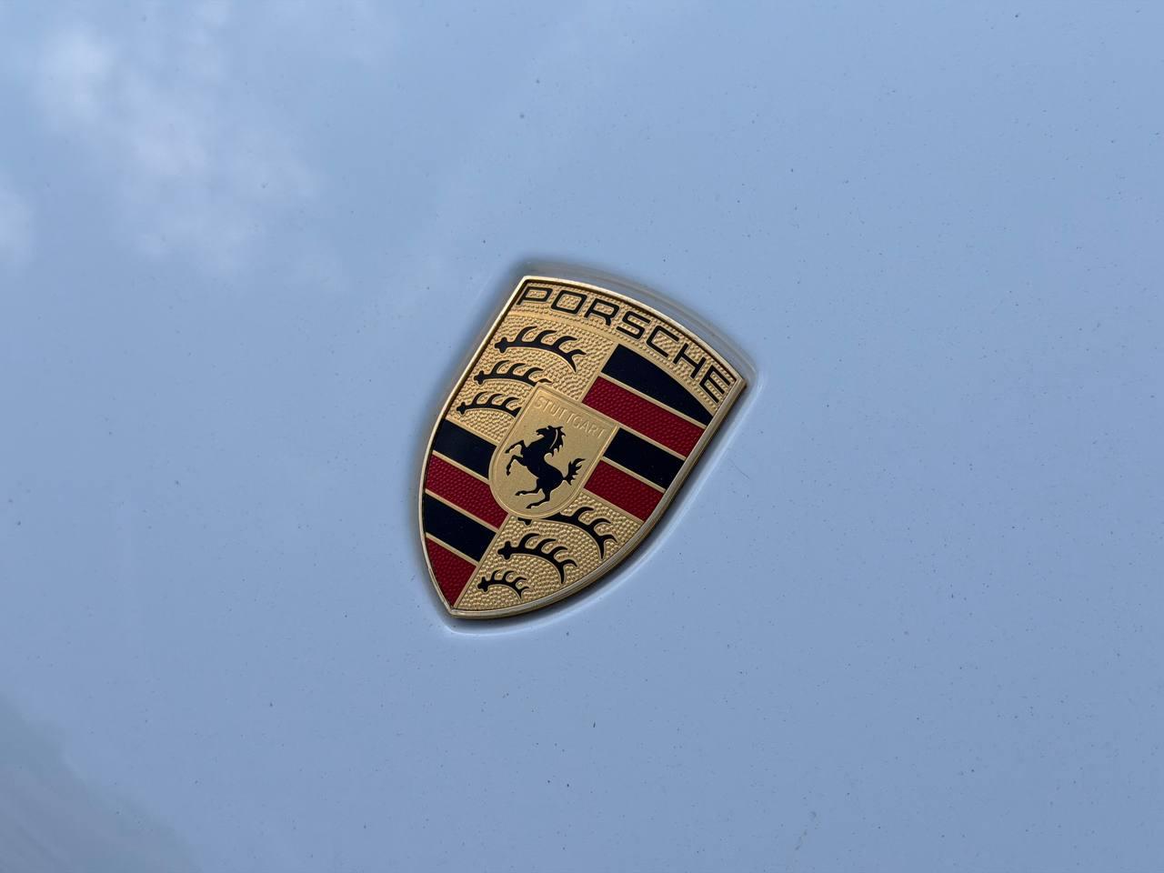 Porsche Macan Base 2020