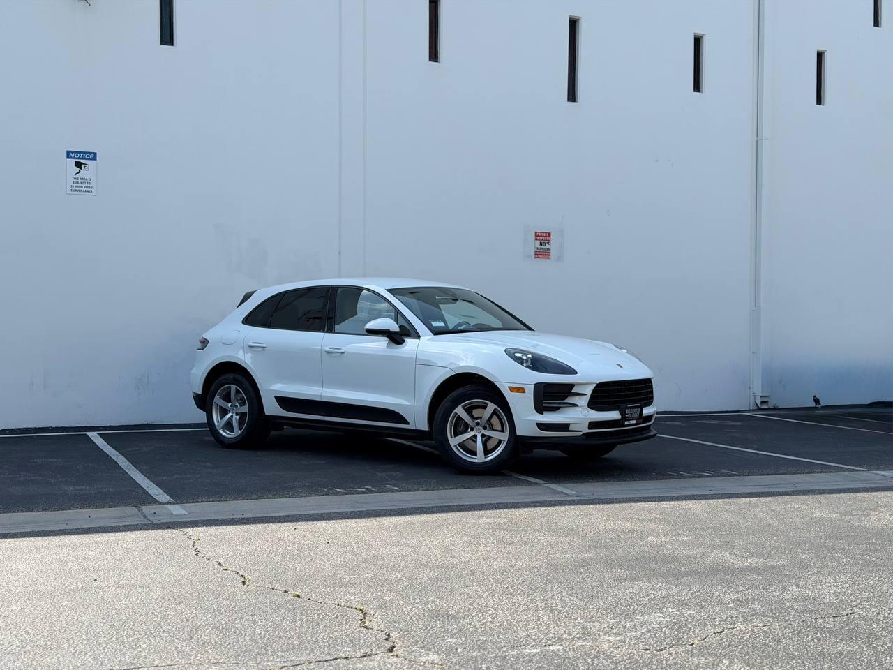 Porsche Macan Base 2020