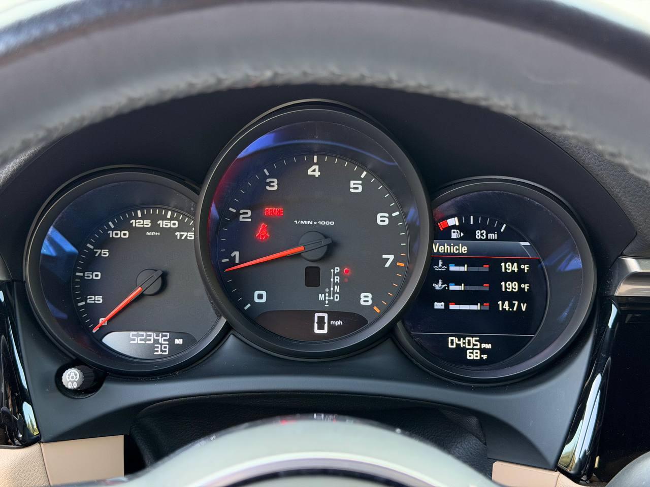 Porsche Macan Base 2020